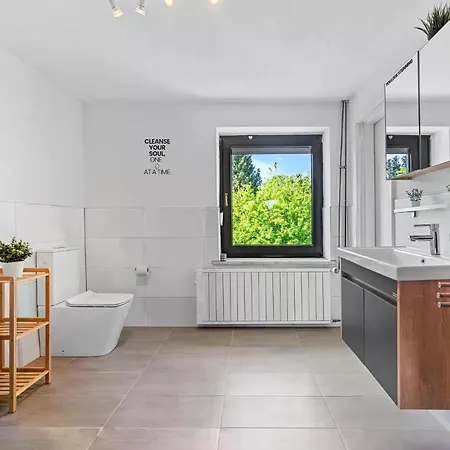 Апартаменты Brick-lane By Loftigo - Terrasse & Wintergarten *